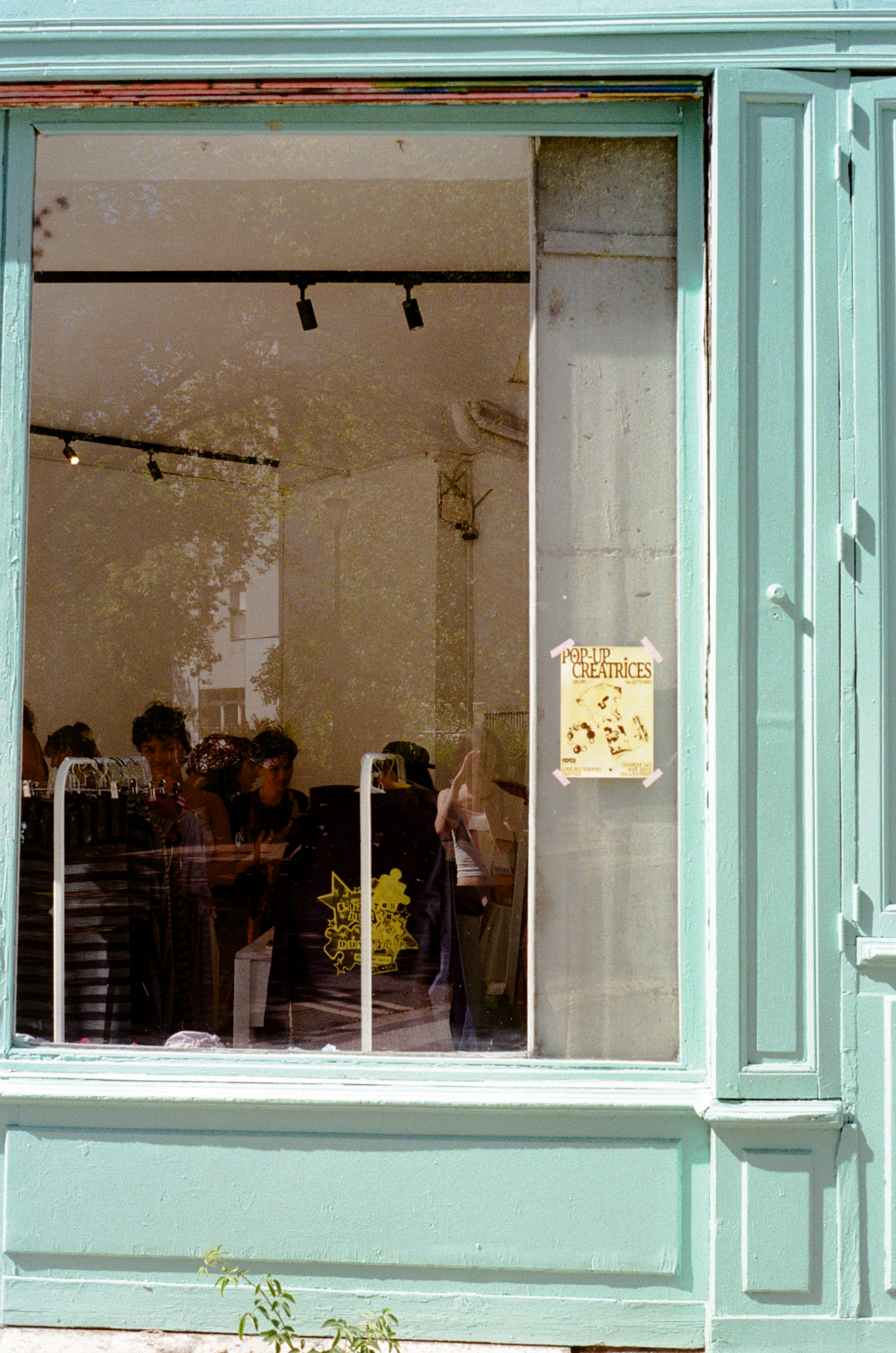 The Floréal Belleville window during the pop-up de Créatrices